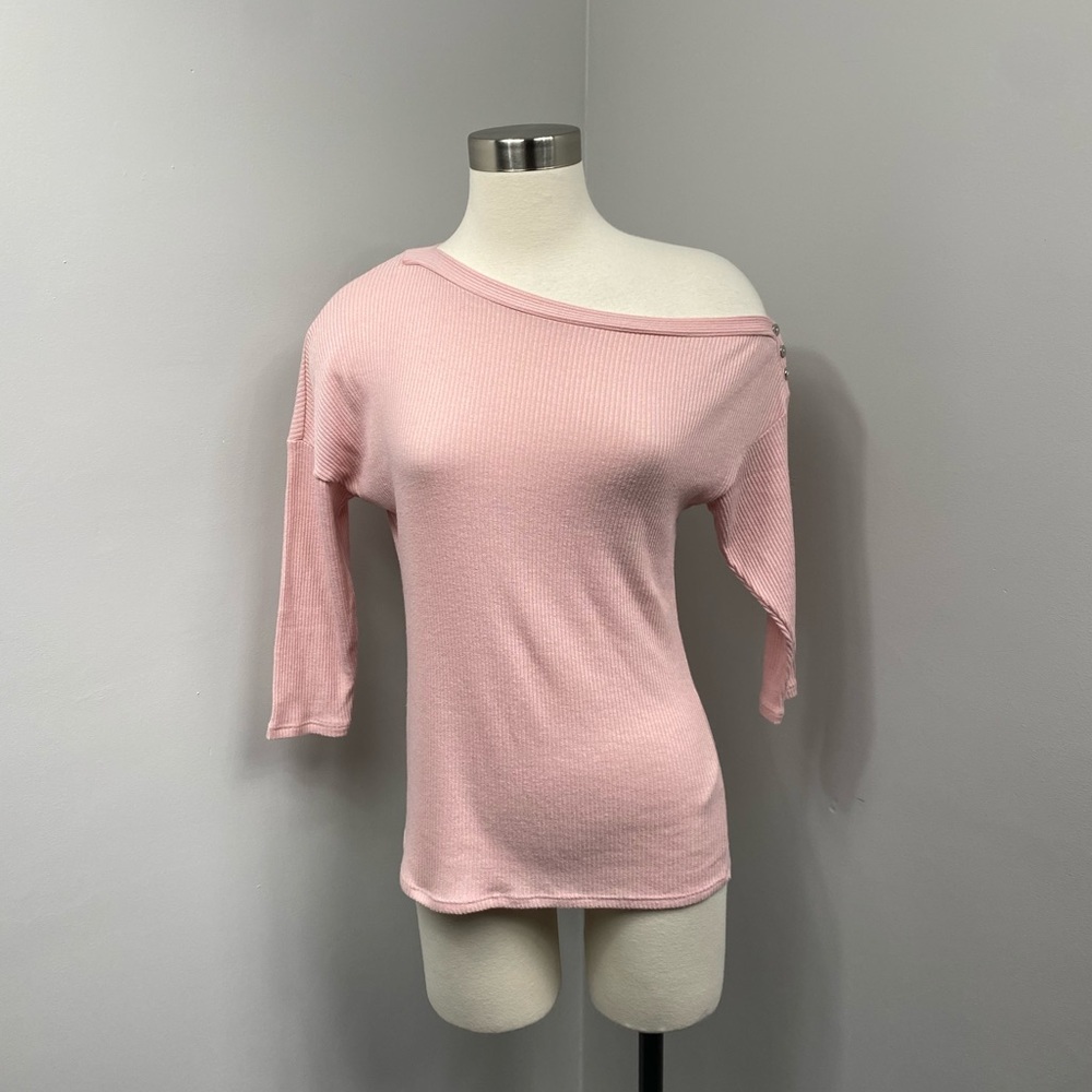 WHBM‎ Pink Ribbed Off Shoulder Sweater